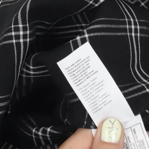 River Island Women's Black Check Cropped Blouse Size 6