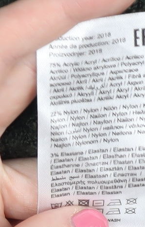 Jacqueline de Yong Women's Green V-Neck Pullover Jumper