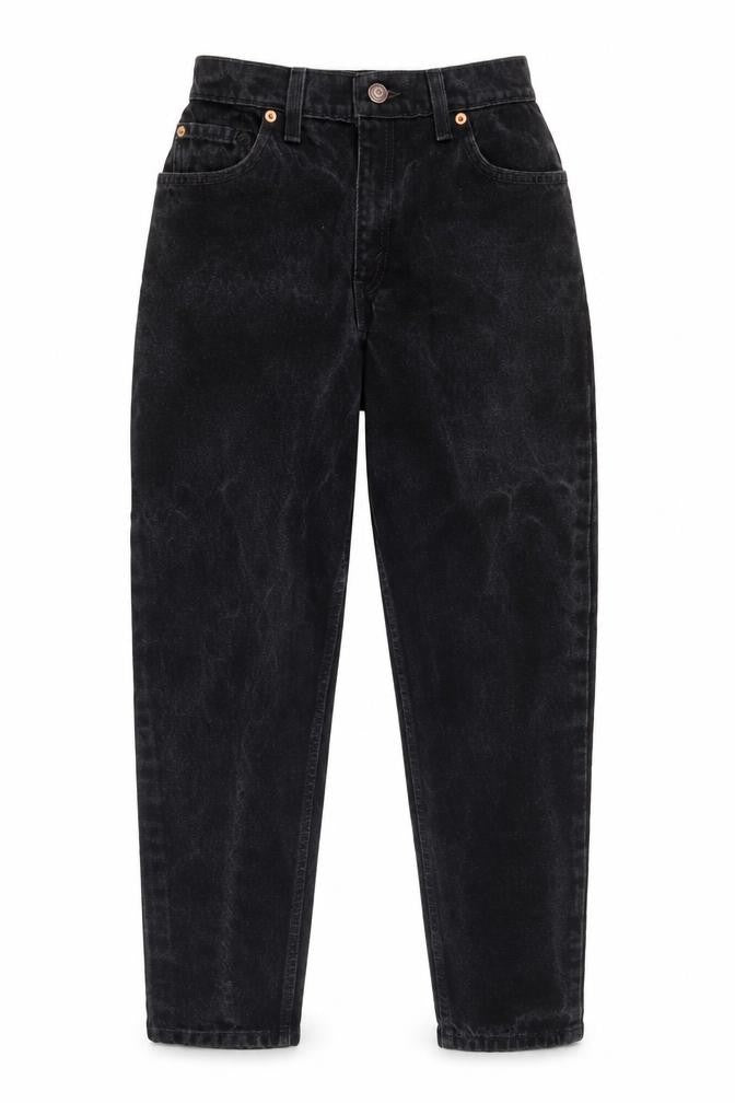 Front view of Levi's Women's Black Tapered Relaxed Jeans, size 6