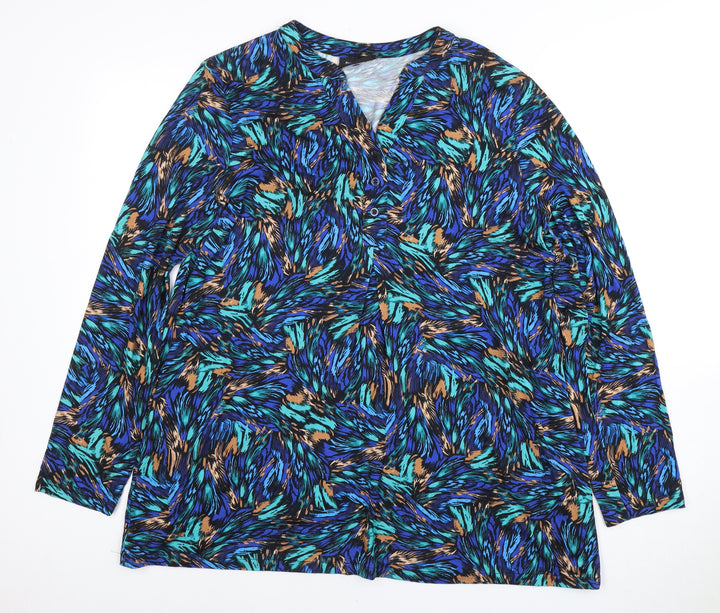 Signature Women's Multicoloured Animal Print Top M