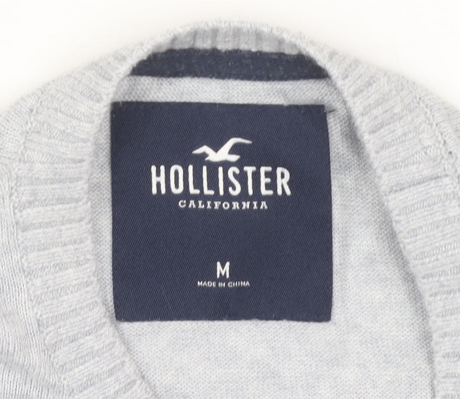 Hollister Men's Grey Striped Pullover Jumper, M