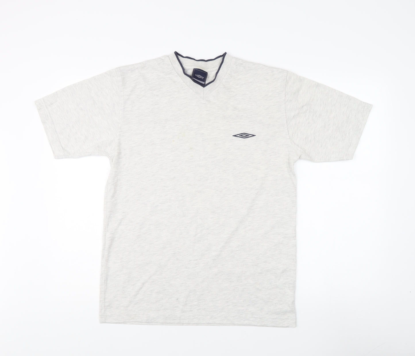 Umbro Men's Grey V-Neck T-Shirt Size S