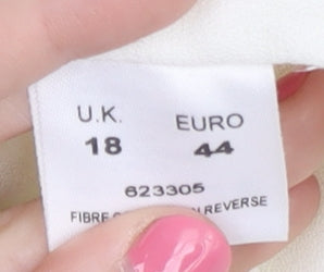 Eastex Women’s White Long Sleeve Embroidered Blouse