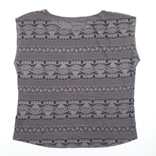 Oasis Women's Grey Geometric T-Shirt Size S