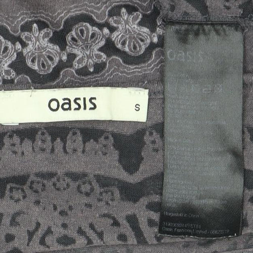 Oasis Women's Grey Geometric T-Shirt Size S
