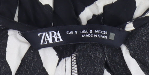 Zara Women's Black & White Cropped Blouse S