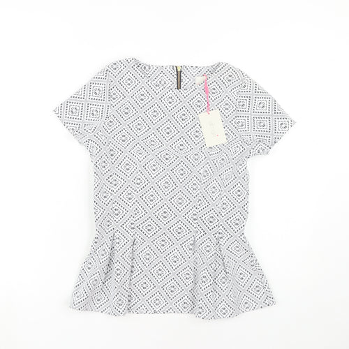 Almari Women's White Geometric Top