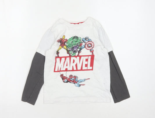 Front view of Marvel boys’ white superhero long sleeve t-shirt 5-6 years