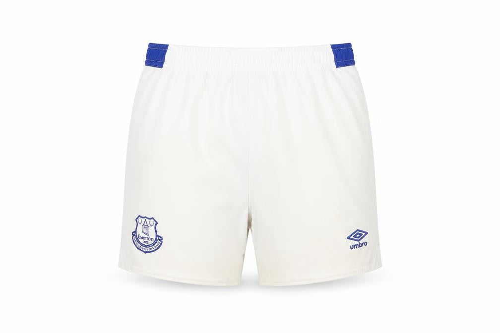 Umbro Boys White Football Athletic Shorts 4-5 Years