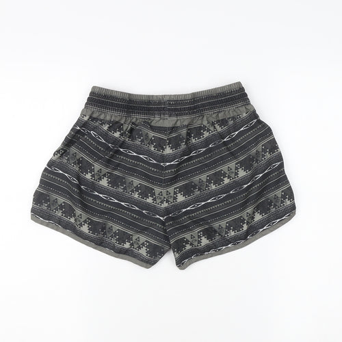 Hot Tuna Women's Black Aztec Athletic Shorts Size 10