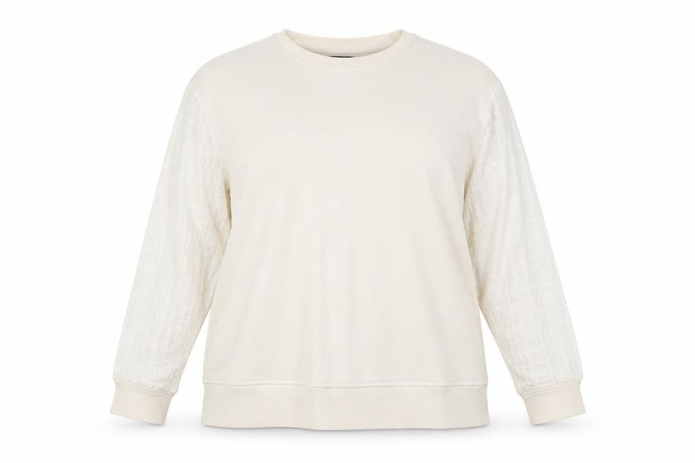 Front view of Saint + Sofia Women's Ivory Pullover Sweatshirt UK 16