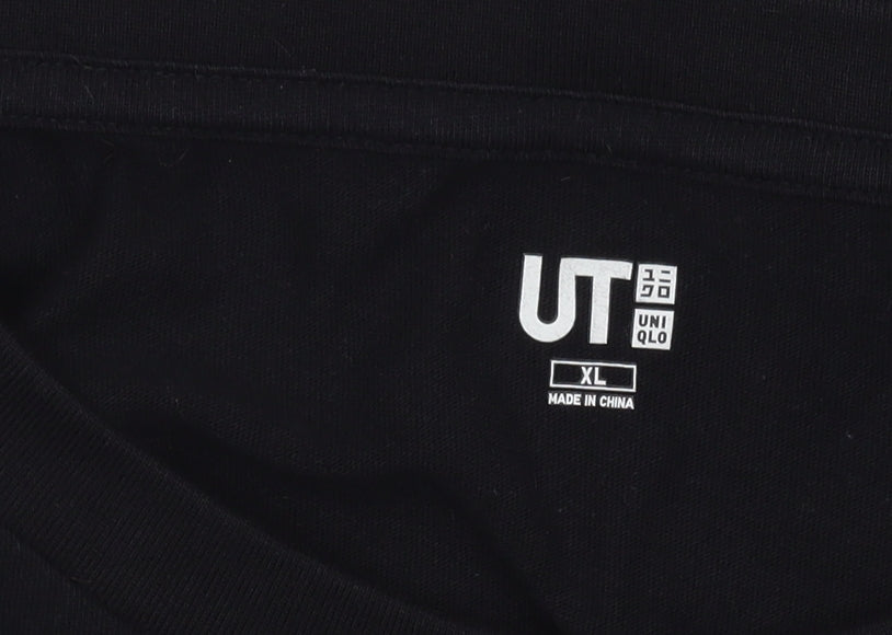 Uniqlo Men's Black Anime T-Shirt XL - Jujutsu Kaisen