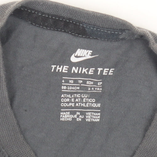 Nike Boys Black Camouflage T-Shirt, Size 3-4Y, Crew Neck