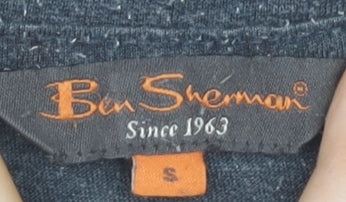 Ben Sherman Men's T-shirt, Size Small.