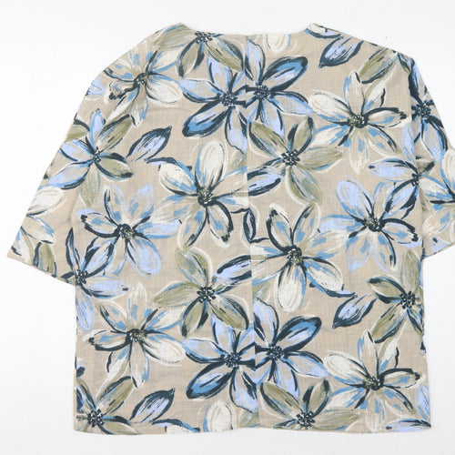 Bonmarché Women's Beige Floral 3/4 Sleeve Top