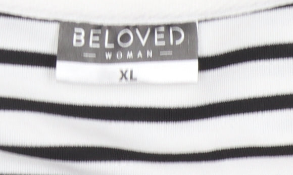 Beloved Women's White Striped XL Basic T-Shirt
