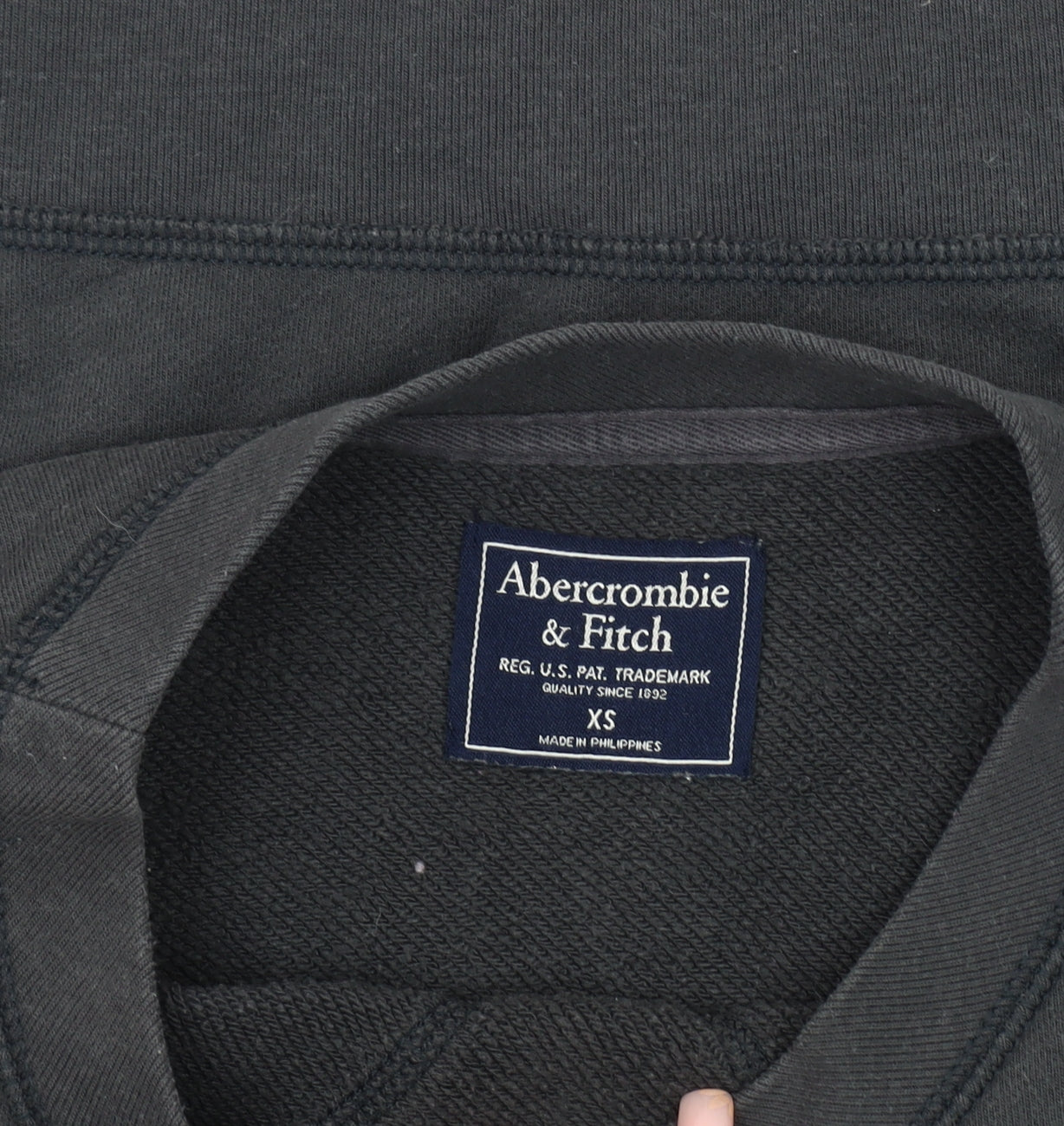 Abercrombie & Fitch Men's Black Pullover Sweatshirt XS