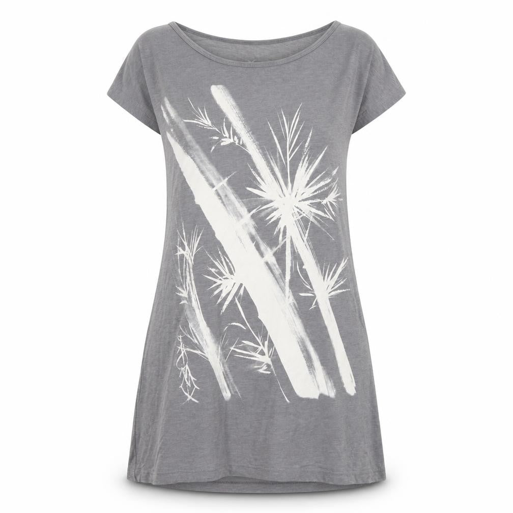 Front view of Hot Chili Women's Grey Geometric Print Dress M