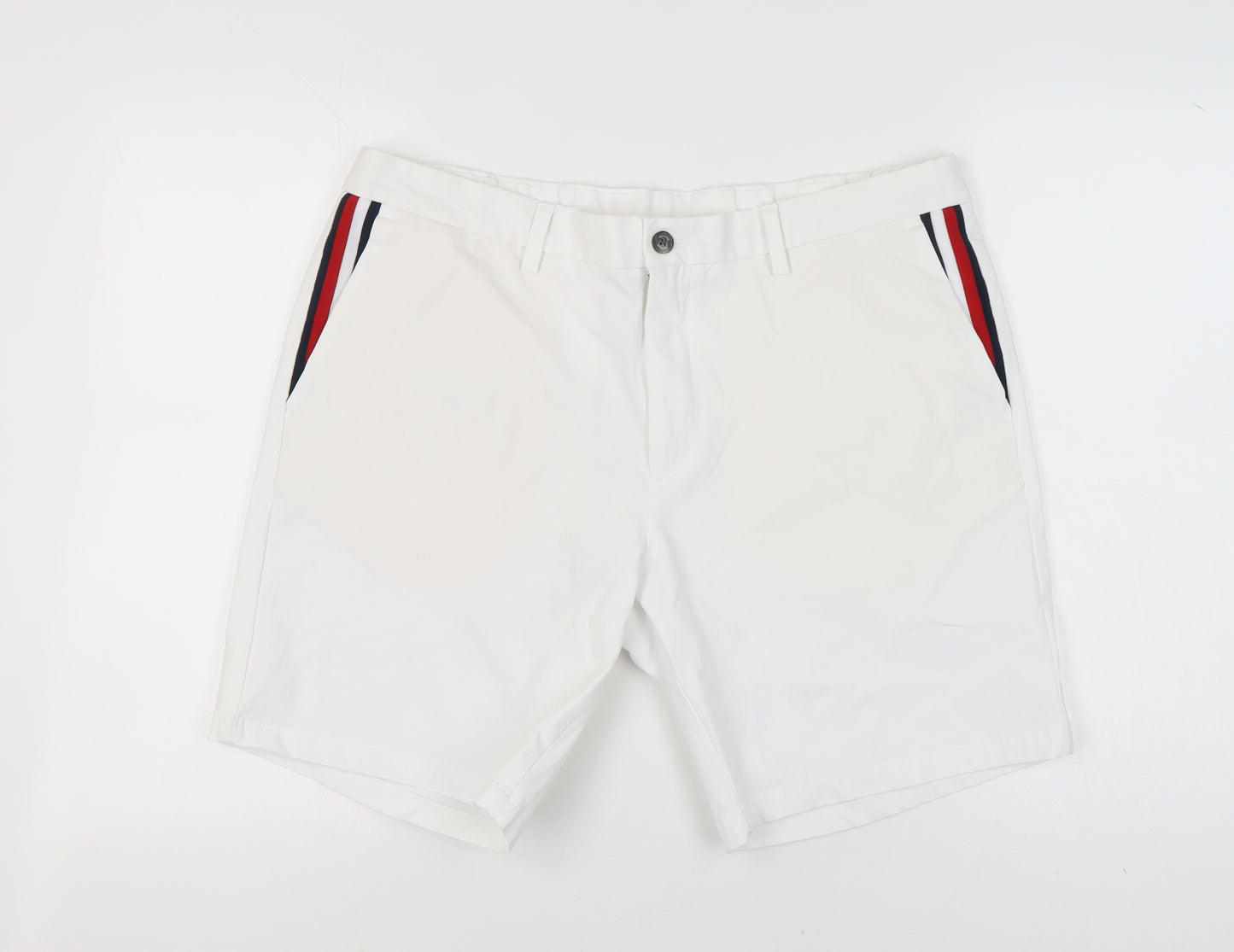 Tommy Hilfiger Men's White Chino Shorts Size 40