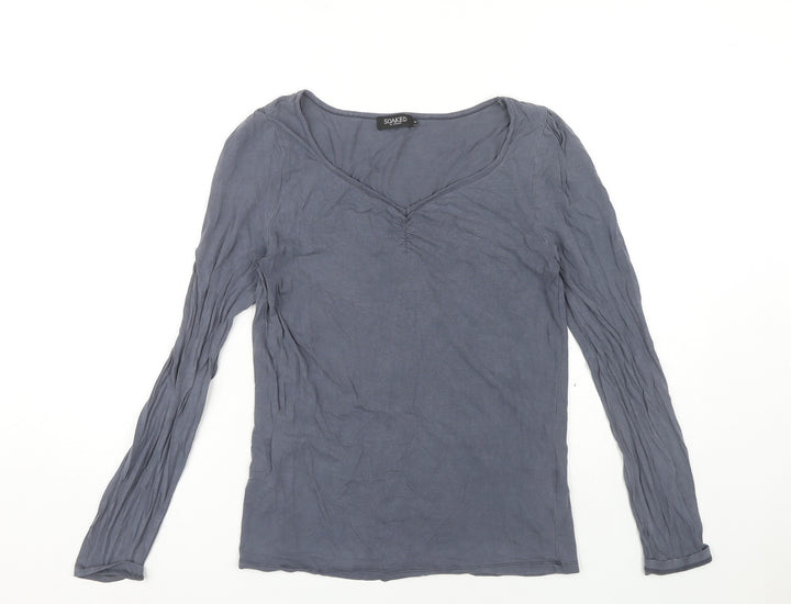 Soaked in Luxury Women's Grey V-Neck Long Sleeve Top
