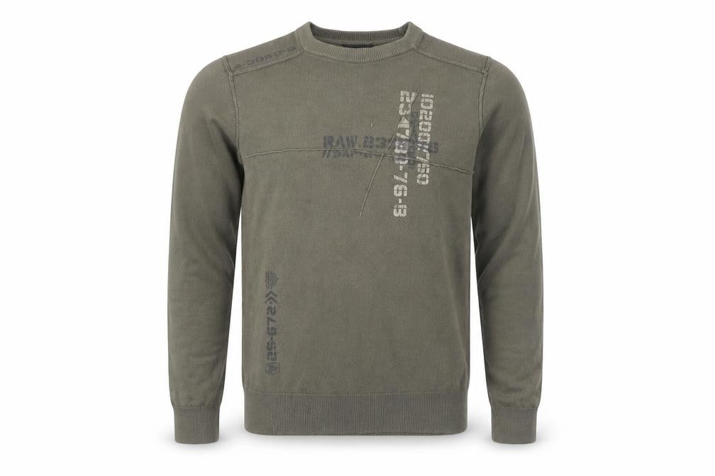 Front view of UrbanSpirit Men's Green jumper S