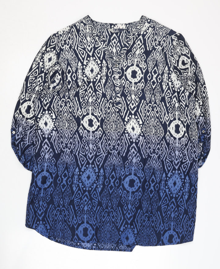 Isle Women's Blue V-Neck Geometric Blouse Size 16