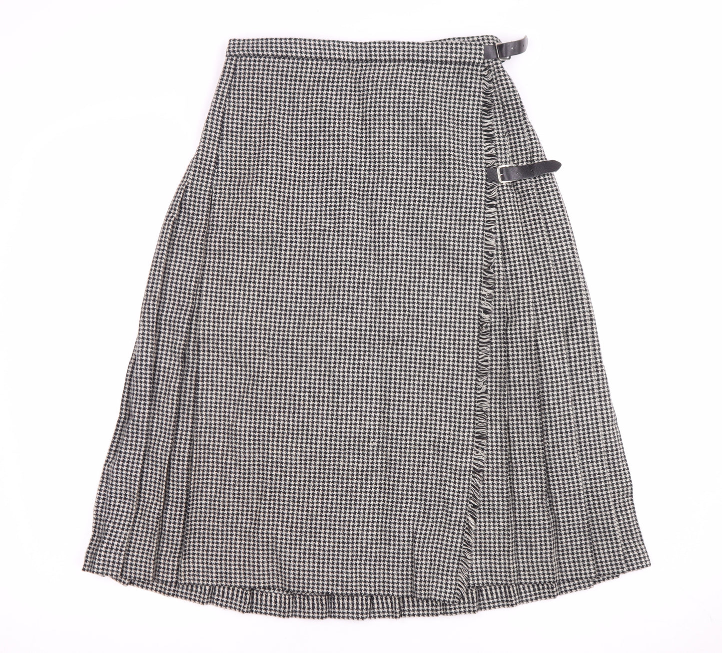 Border-Kilts Women's Black & White Pleated Skirt, Size 14