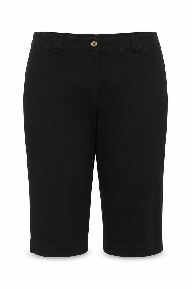 Front view of Bonmarché Women's Black Cropped Trousers, size 14