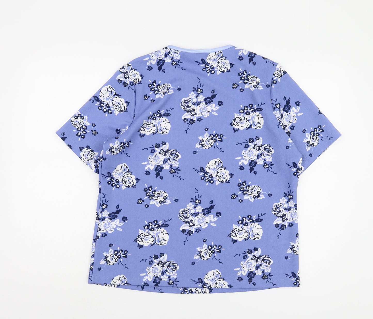 Honor Millburn Women's Blue Floral T-Shirt Size M
