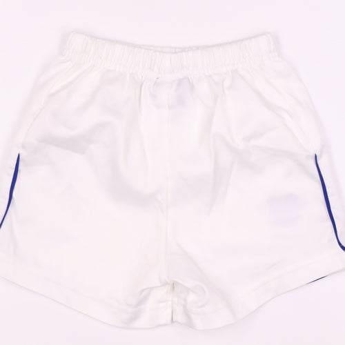 Umbro Unisex White Polyester Sports Shorts 182cm