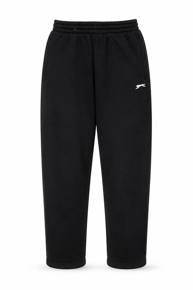 Front view of Slazenger Men's Black Sweatpants M