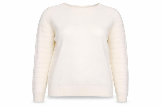 Front view of Isle Women's Ivory jumper M, Long Sleeve Knit