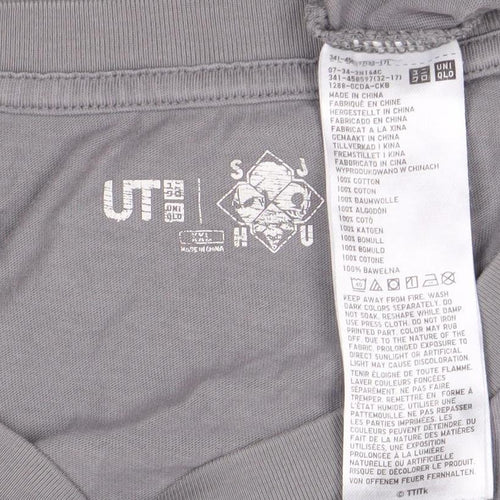 Uniqlo Men's Neon Genesis Grey T-Shirt, Small Size