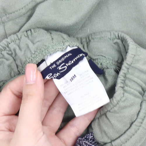 Ben Sherman Green Unisex Baby Shorts 18 Months