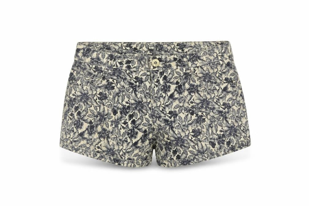 Front view of H&M Women's Floral Shorts Multicoloured, size 10