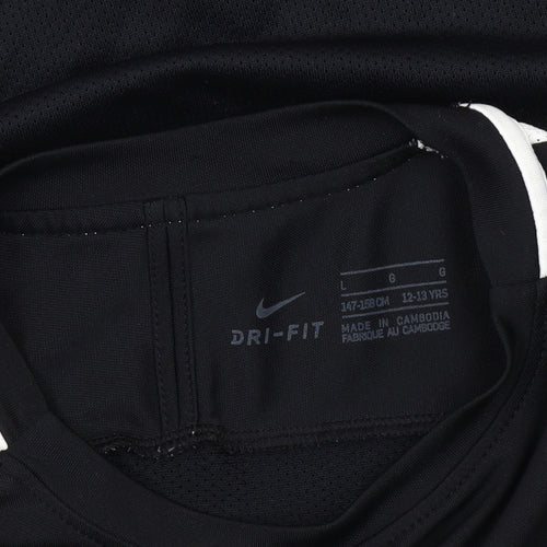 Nike Boys Black Athletic Training T-Shirt 12-13 Years