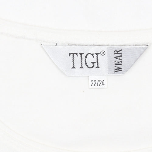 TIGI Wear Women's White Rhinestone T-Shirt Size 22