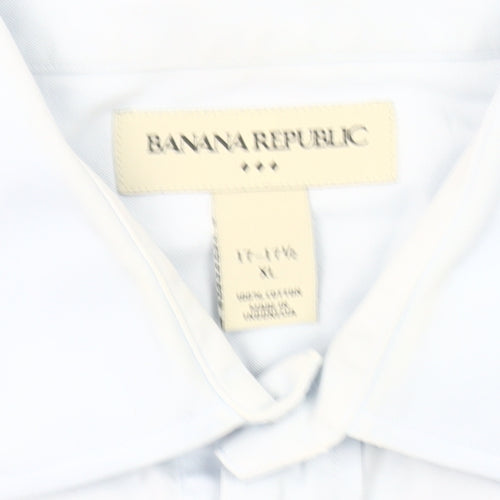Banana Republic Men's Blue Button-Up Shirt XL