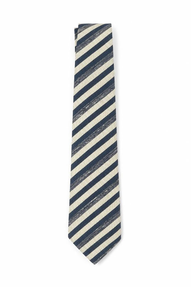 Front view of Bäumler Men's Blue Striped Silk Tie