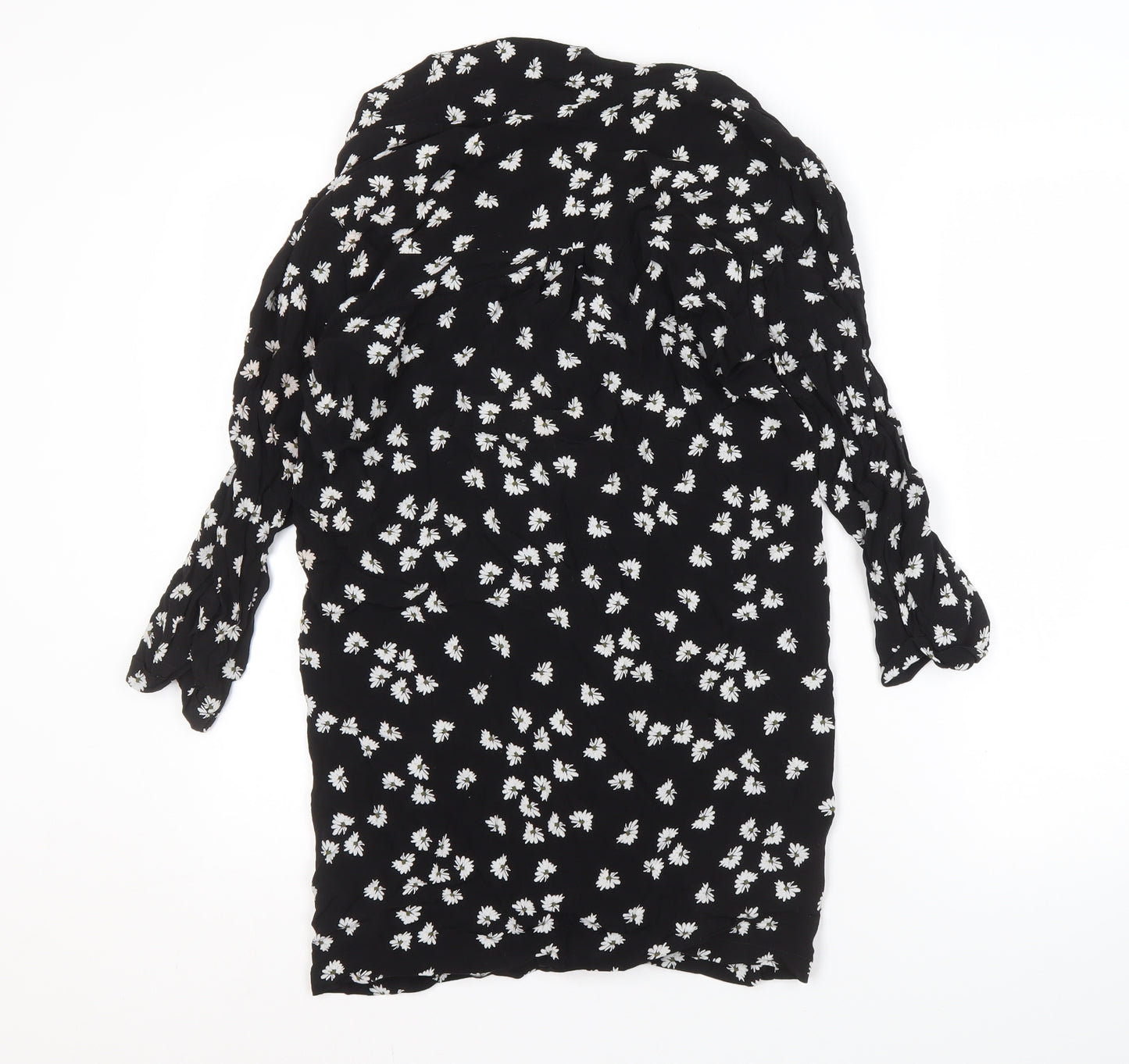 Urban Outfitters Women's Black Floral Dress Medium
