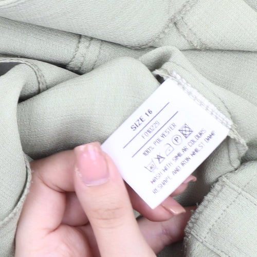 Amaranto Women's Green Blazer Size 16