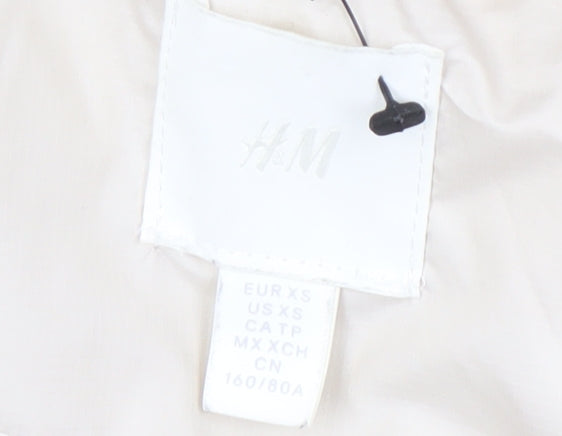 H&M Women's XS White Quilted Waistcoat