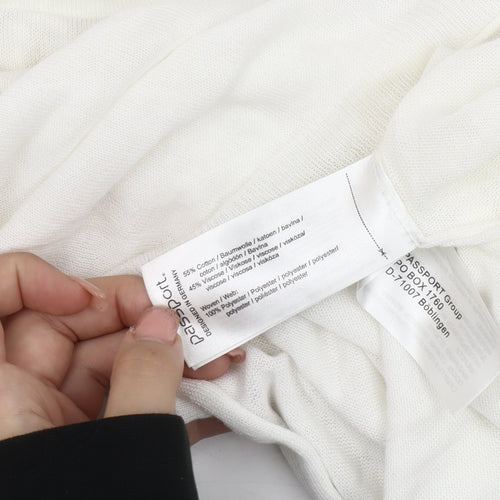 Passport Women's White Knit Long Sleeve Top Size 12