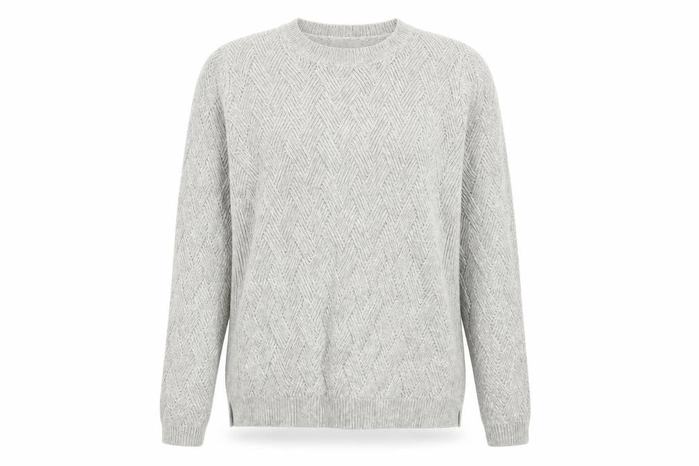 Front view of ISLE Women's Grey Knit jumper M