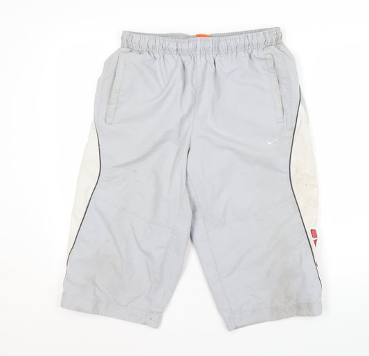 Nike Men's Grey Athletic Shorts M Elastic Waist