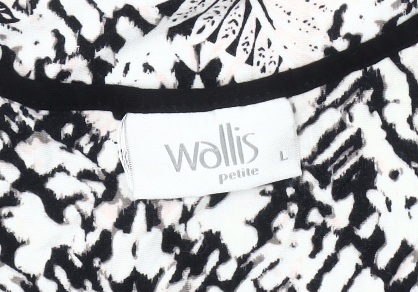 Wallis Women's Black Geometric Petite Blouse, Size L