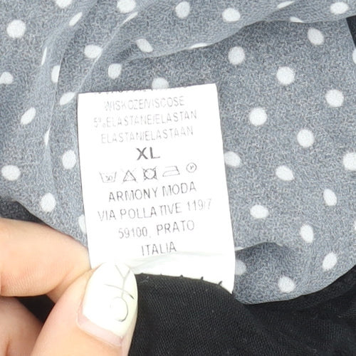 Women's Black Polka Dot Pleated Skirt XL