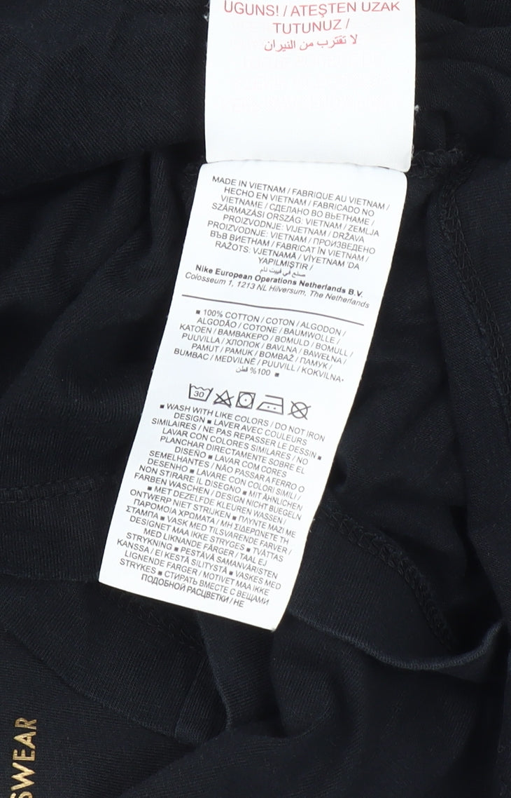 Nike Boys Black T-Shirt, 11-12 Years, Casual Logo Style