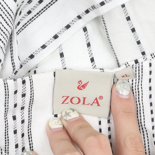 ZOLA Women's XL White Striped Dress