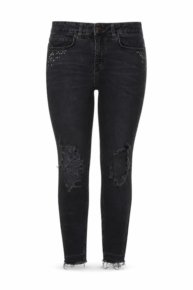 Front view of New Look Women's Black Skinny Jeans, size 10, Distressed